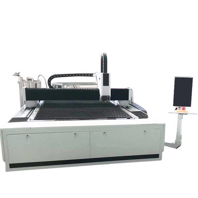 3015 آلة القطع بالليزر CNC بالتبريد بالماء 20000mm / Min للصفائح المعدنية